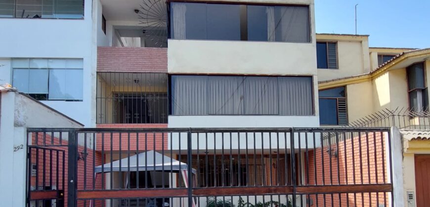 Dpto. en Santa Patricia La Molina 1er piso 95m2 (cerca a BCP principal y Colegio Alpamayo)