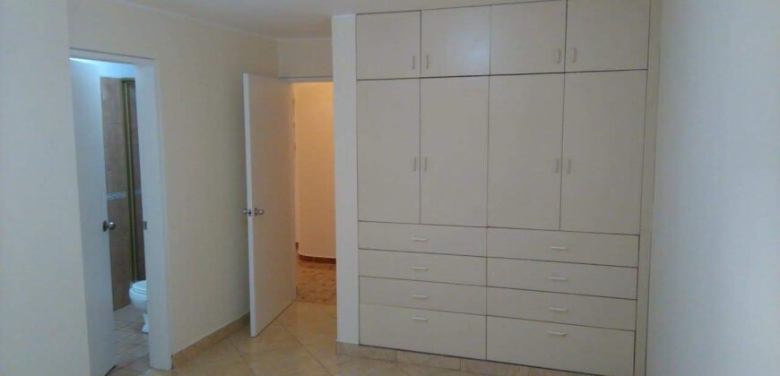Dpto. en Santa Patricia La Molina 1er piso 95m2 (cerca a BCP principal y Colegio Alpamayo)