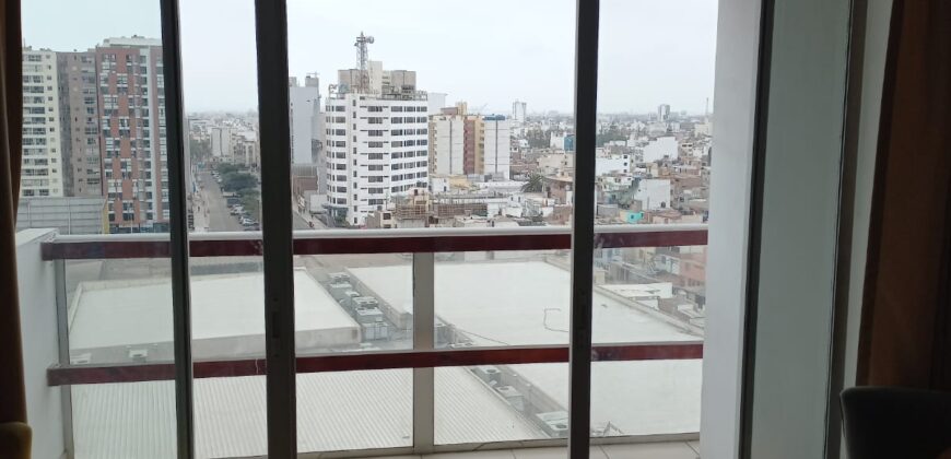 Vendo Departamento por Viaje en San Miguel con 3 Dorm.