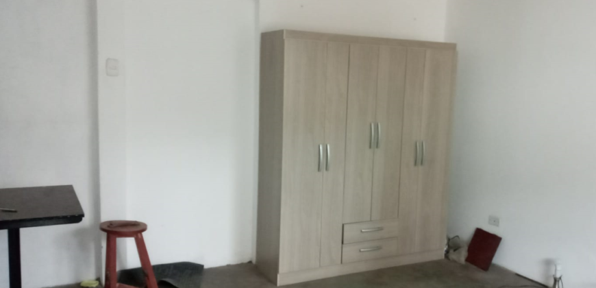 Alquilo habitación SAN JUAN DE MIRAFLORES (informes al whatsapp)