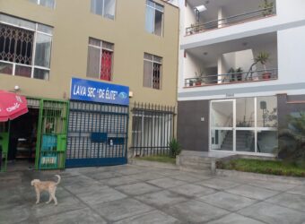 Se vende tienda en La Molina