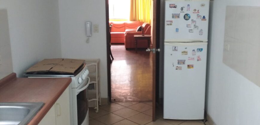 Alquilo departamento semi amoblado en La Molina 999445449