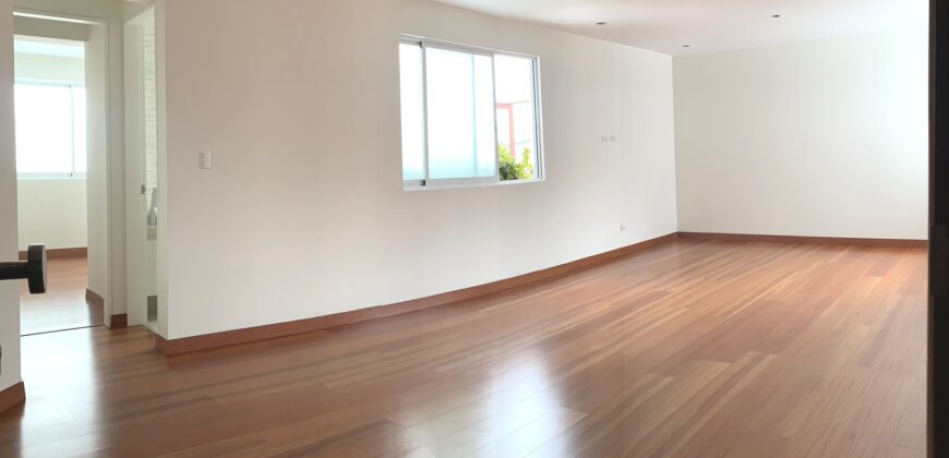 EN VENTA DEPARTAMENTO FLAT 120 m2 FRENTE A PARQUE. 3 DORMITORIOS. CHACARILLA – SAN BORJA Edificio Sostenible con Certificación EDGE.