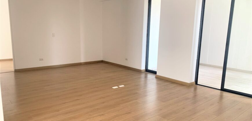 En Venta moderno y lindo dpto. 120 m2. con terraza y balcón Ubicado en la emblemática avenida Arequipa – Miraflores