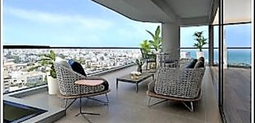 ***ESPECTACULAR PENTHOUSE FRENTE AL GOLF DE SAN ISIDRO***