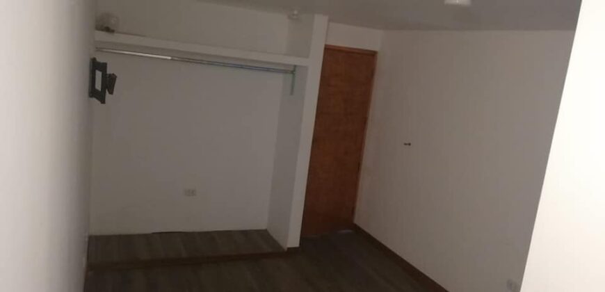 Alquilo habitación para chicas estudiantes/profesionales, baño compartido y áreas comunes – Surquillo