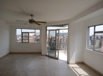 Vendo Departamento (3er piso)