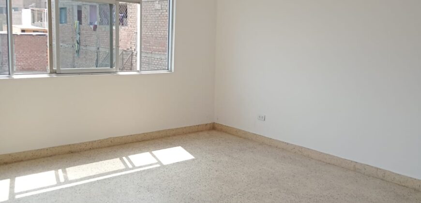 Vendo Departamento (3er piso)