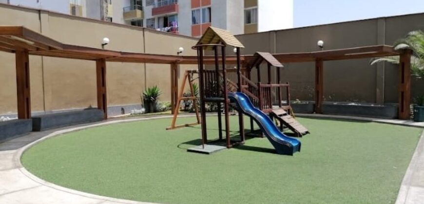 VENDO MODERNO DEPARTAMENTO UBICADO EN PRIMER PISO EN CONDOMINIO PLAZUELA DE CHORRILLOS