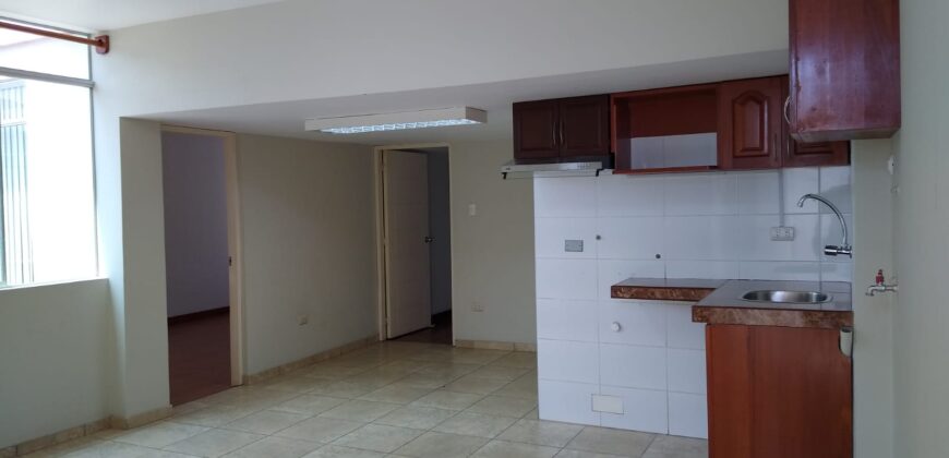 SAN ISIDRO x COL. ALFONSO UGARTE DPTO. ALQUILO 2DORM. 1BAÑO 70m2, S/.1,800 2×1