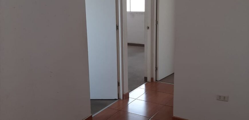 Venta de amplia departamento en Chorrillos