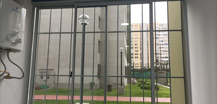 ¡Alquiler de Departamento de estreno en el 1er piso en Condominio en Comas!