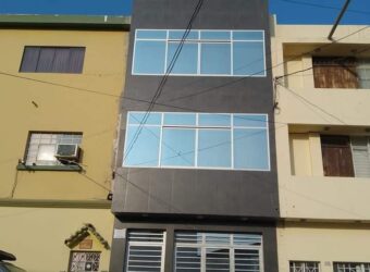 ALQUILO O VENDO EDIFICIO ESTRENO 7 PISOS CON ASCENSOR CENTRO CHICLAYO PERÚ