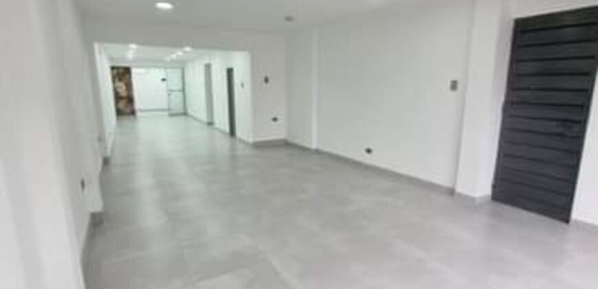 ALQUILER DE LOCAL COMERCIAL 140m2