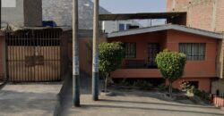 Venta Casa Familiar de 5 Dormitorios con Jardín y Estacionamientos – Villa María Del Triunfo