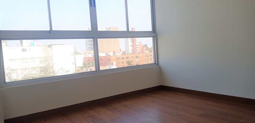 Lince FRANCISCO de ZELA – Departamento de 3dorm + Balcón + Cocina Equipada – DE ESTRENO!