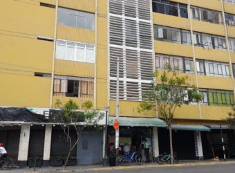 VENO DEPARTAMENTO EN SANTA BEATRIZ POR CIRCUITO MÁGICO DE AGUAS