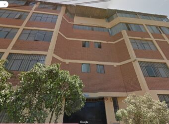 Alquiler de edificio de 6 pisos para en el centro del pq. Industrial de Villa el Salvador –