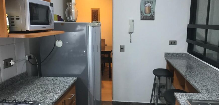 Miraflores depto. de 1 dormitorio amoblado en av. 28 de julio 895, propietaria alquila