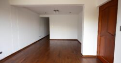 BONITO DEPARTAMENTO EN VENTA, AV. HIGUERETA SURCO