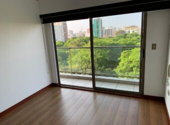 Amplio Departamento Amoblado en Alquiler con Vista Al Parque en Lince