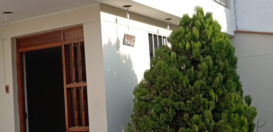 Alquilo DUPLEX en el PRIMER PISO y una parte del SEGUNDO PISO en San Borja