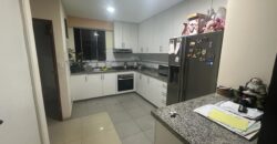 Departamento multifamiliar en zona céntrica