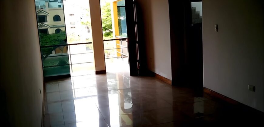 Vendo Departamento Flat con vista parque, Urb. Sagitario, Surco. 92 m²