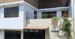 CASA DE 3 PISOS EN VENTA