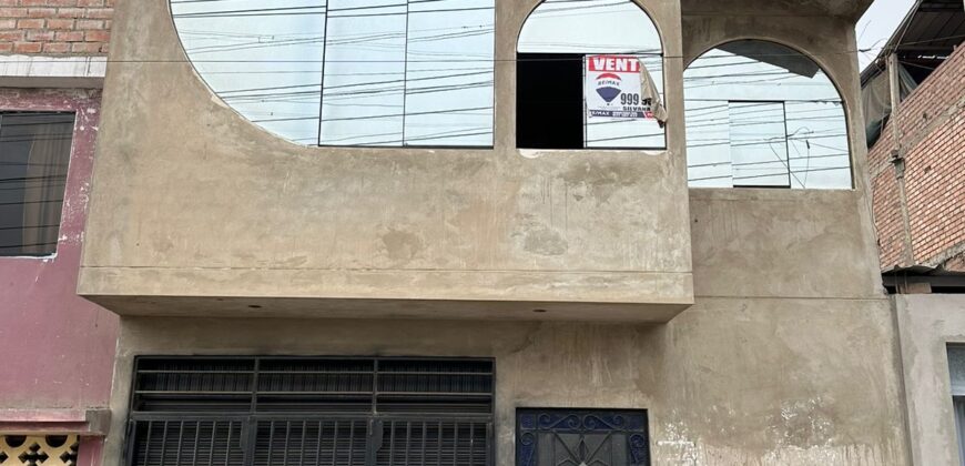 VENDO CASA EN AVENIDA DE 02 PISOS EN VILLA EL SALVADOR