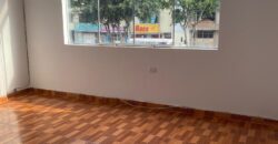 ALQUILO LOCAL 100M2 Y DEPARTAMENTO 3 DORMITORIOS 7M2 AV. CENTRAL VILLASOL