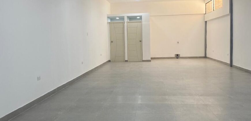 ALQUILO LOCAL 100M2 Y DEPARTAMENTO 3 DORMITORIOS 7M2 AV. CENTRAL VILLASOL