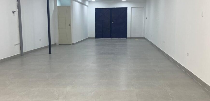 ALQUILO LOCAL 100M2 Y DEPARTAMENTO 3 DORMITORIOS 7M2 AV. CENTRAL VILLASOL