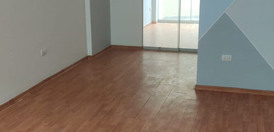 VENDO DEPARTAMENTO EN PRIMER PISO + ESTACIONAMIENTO EN BREÑA