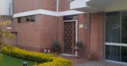 Vendo Casa en la Av. Los Cedros cuadra 14 – Chaclacayo