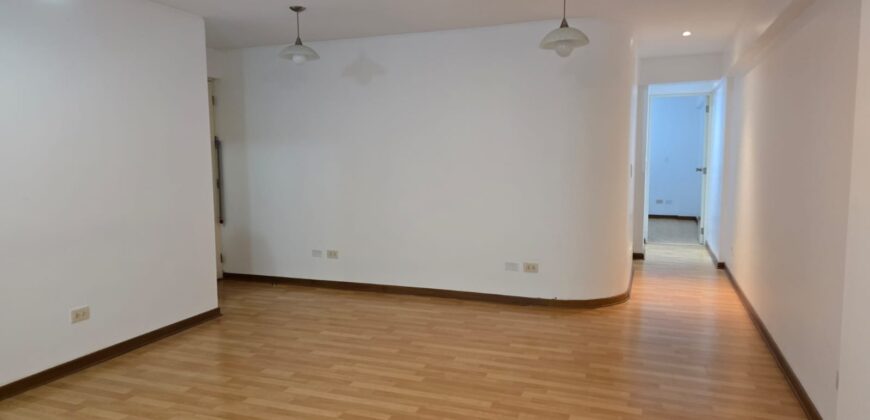 DEPARTAMENTO EN VENTA EN PUEBLO LIBRE, FRENTE AL PARQUE EL CARMEN