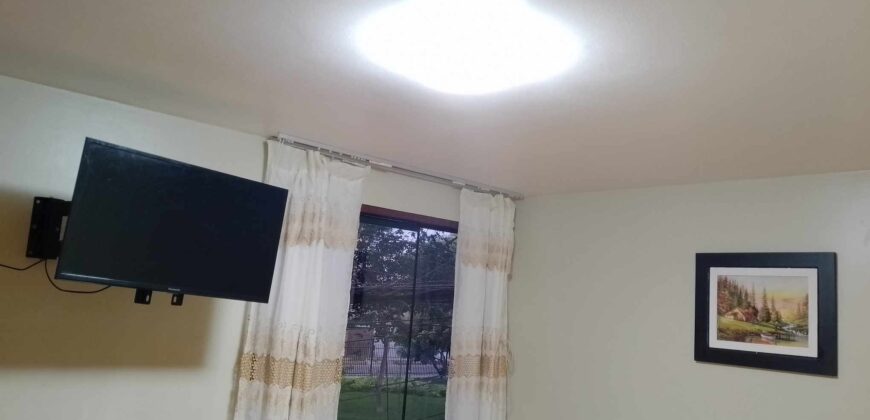 ALQUILAMOS LINDO DEPARTAMENTO DUPLEX AMOBLADO INDEPENDIENTE PARA PERUANOS Y EXTRANJEROS EN SANTIAGO DE SURCO 954039024