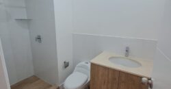 FLAT CASI NUEVO EN LOS LAURELES CERCA A PARQUE GUATEMALA