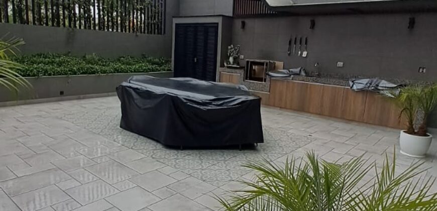 FLAT CASI NUEVO EN LOS LAURELES CERCA A PARQUE GUATEMALA