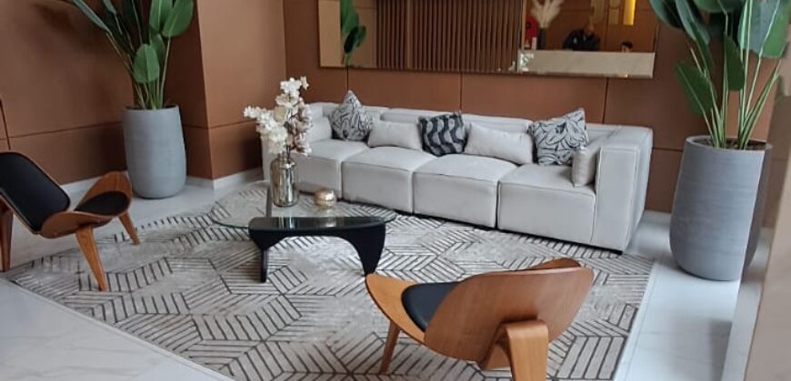 FLAT CASI NUEVO EN LOS LAURELES CERCA A PARQUE GUATEMALA