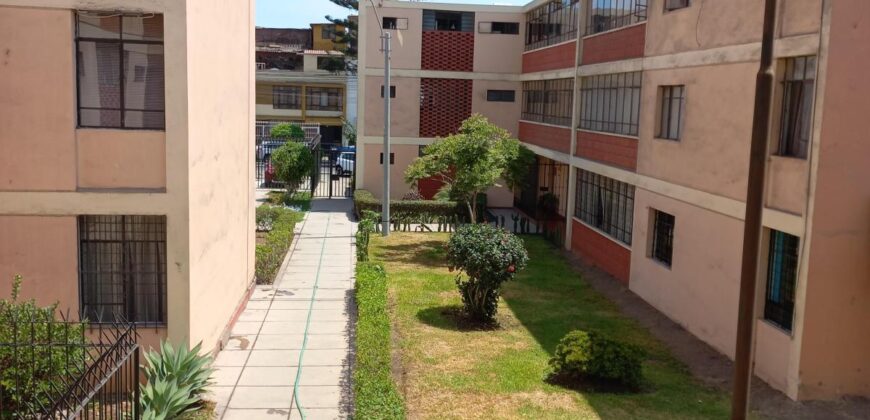 VENDO DEPARTAMENTO EN LINCE A 1 CUADRA DE SAN ISIDRO