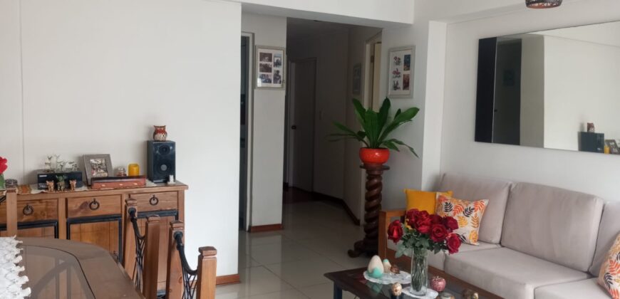 Vendo departamento en La Calera Surquillo por Viaje