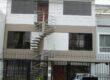 Venta de Casa de 3 Pisos Frente a Parque en Cercado de Lima