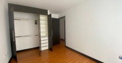 LINDO DEPARTAMENTO EN BREÑA AV VENEZUELA CON COCHERA PRIMER PISO AMPLIO