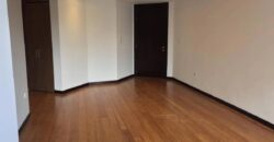 amplio departamento alquilo en SURQUILLO av la calera