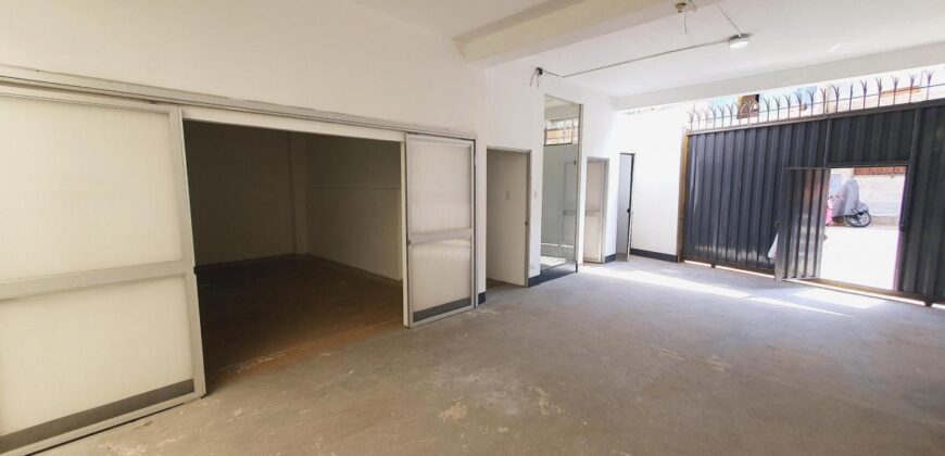 Alquiler Local Comercial en Villa Libertad De Monterrico Surco Lima