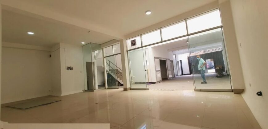 Alquiler Local Comercial en Villa Libertad De Monterrico Surco Lima