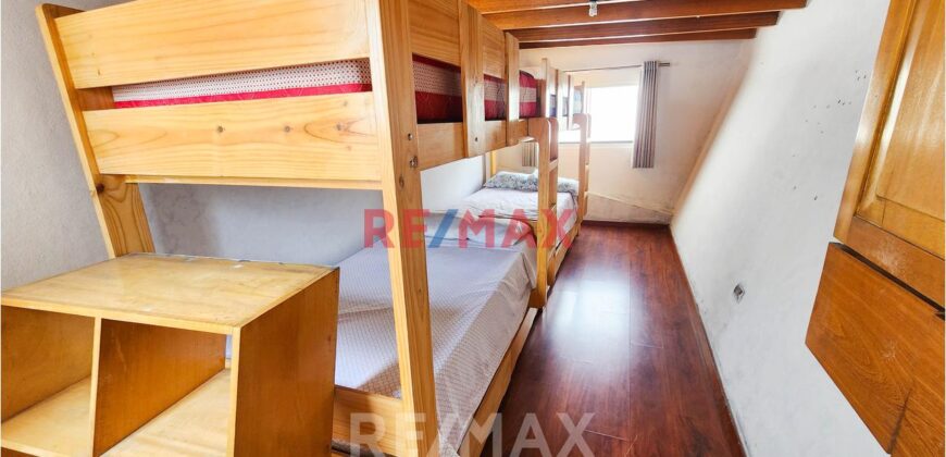 Venta De Amplia Casa De Lujo Con Piscina En La Molina