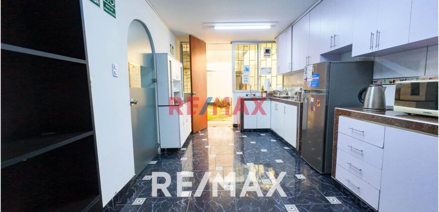 Se Alquila Casa En San Borja Ideal Para Oficinas Corporativas O Administrativas