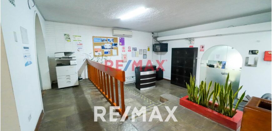 Venta De Casa En Ubicación Estratégica En San Borja